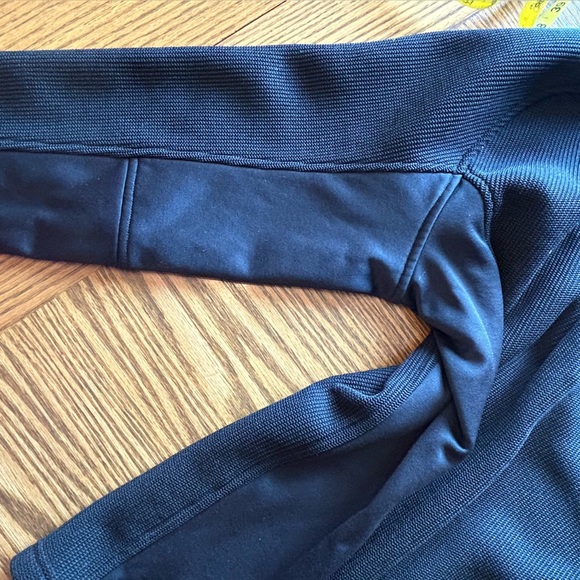 Spyder Men’s Fleece Lined Black Pullover with Red 1/4 Zipper - Picture 15 of 16